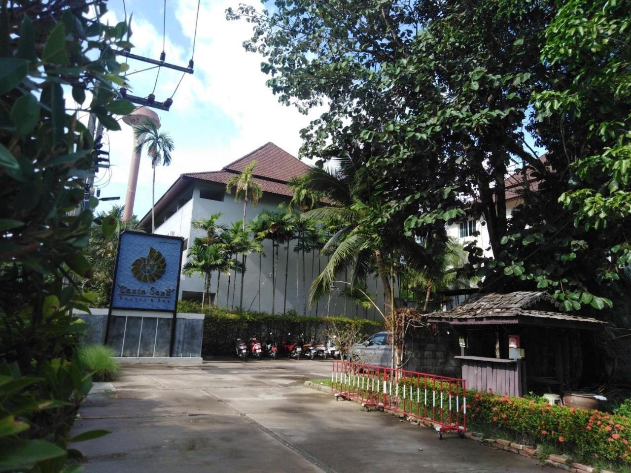 รีสอร์ท ลันตา แซนด์ แอนด์ สปา 4*
